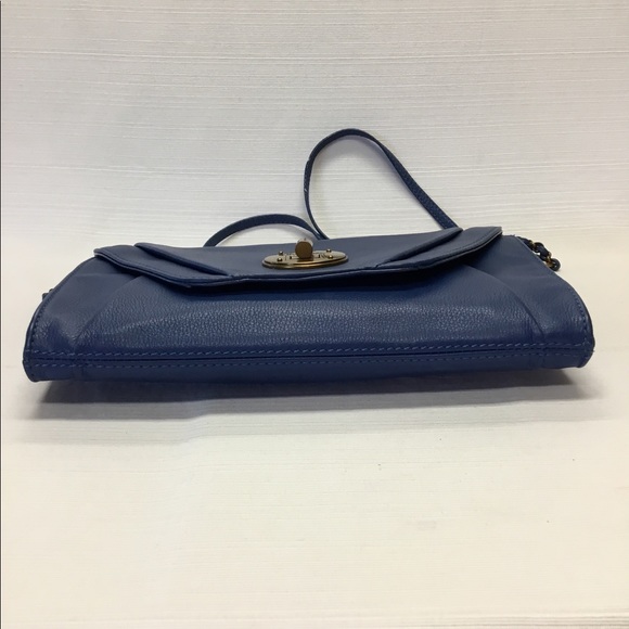 Elliott Lucca Navy Leather Bag. - Picture 5 of 8